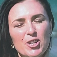 Sara Damergi Meztelen