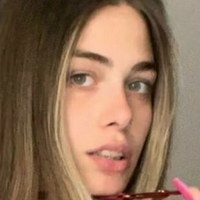 Sarah Binni Meztelen