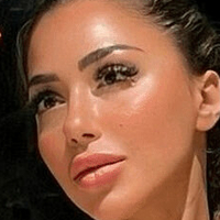 Sarah Salama Meztelen