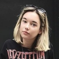 Sarah Snyder Meztelen