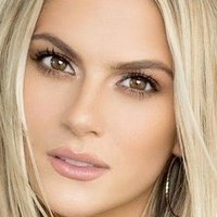 Sarah Summers Meztelen