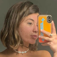 scheyenne Meztelen