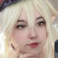 Sen Cosplay Meztelen