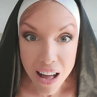 Serena Boux Meztelen