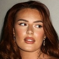 Shann0n Maria Meztelen