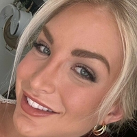 shaynaholt Meztelen
