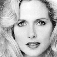 Shelley Smith Meztelen