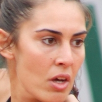 Shérazad Reix Meztelen