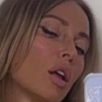 Silvieka Meztelen
