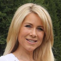 Simone Stelzer Meztelen