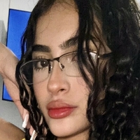 Skinnycurly Meztelen