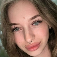 sofibloom1 Meztelen