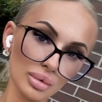 sofie.christin Meztelen