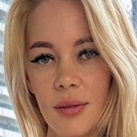 Sofie Mills Meztelen