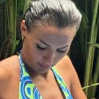 Solène Favreau  Meztelen