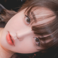 Son Ye Eun Meztelen