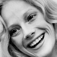 Sondra Locke Meztelen