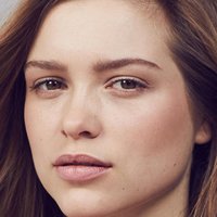 Sophie Cookson Meztelen