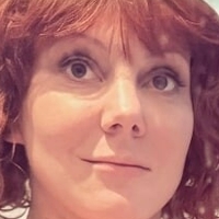 Sophie Willan Meztelen