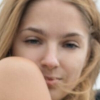 Sophy Meztelen