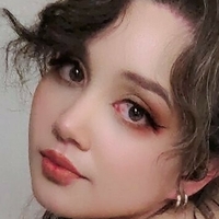 standesu Meztelen