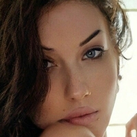 Stefania Aames Meztelen