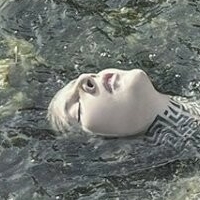 Stephanie Bolam Meztelen