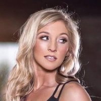 Stephanie Stoven Meztelen