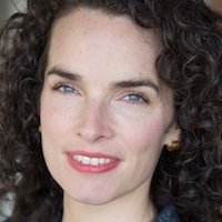 Susanna East Meztelen