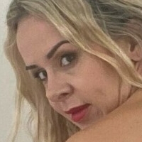 Suzie Best Meztelen
