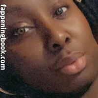 theeroyalequeen Meztelen