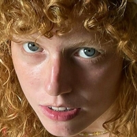 tilda_red Meztelen
