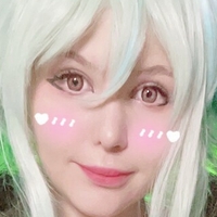 Tsuki Desu Meztelen