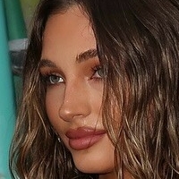 tynieshahales Meztelen