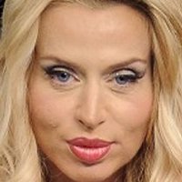 Valeria Marini Meztelen
