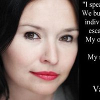 Vanessa de Largie Meztelen