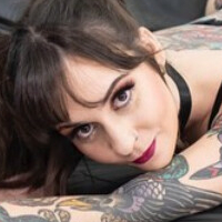 Vile Vixen Meztelen