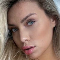 Virginia.RAY Meztelen