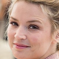 Virginie Efira Meztelen