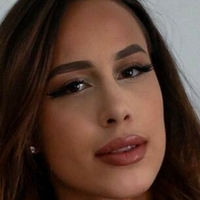 Vivien Hupczik Meztelen