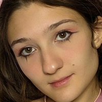 wifeyeva Meztelen