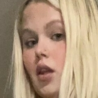 Winona Hauser Meztelen