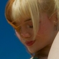 Xinia Meztelen