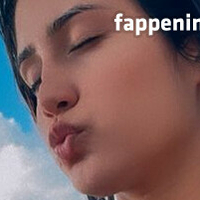 Yasmim Suellem Meztelen