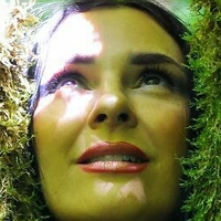 yladoyla Meztelen