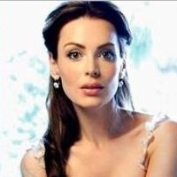 Yoanna House Meztelen