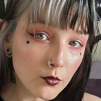 yours_lisa Meztelen
