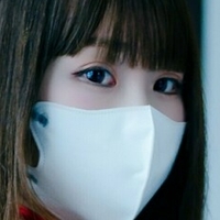 yunakorin Meztelen