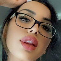 Yuriimamii Meztelen
